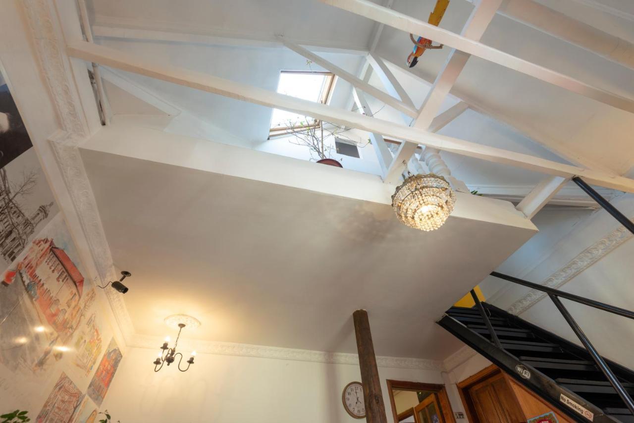 Providencia Bed & Breakfast Сантяго Екстериор снимка