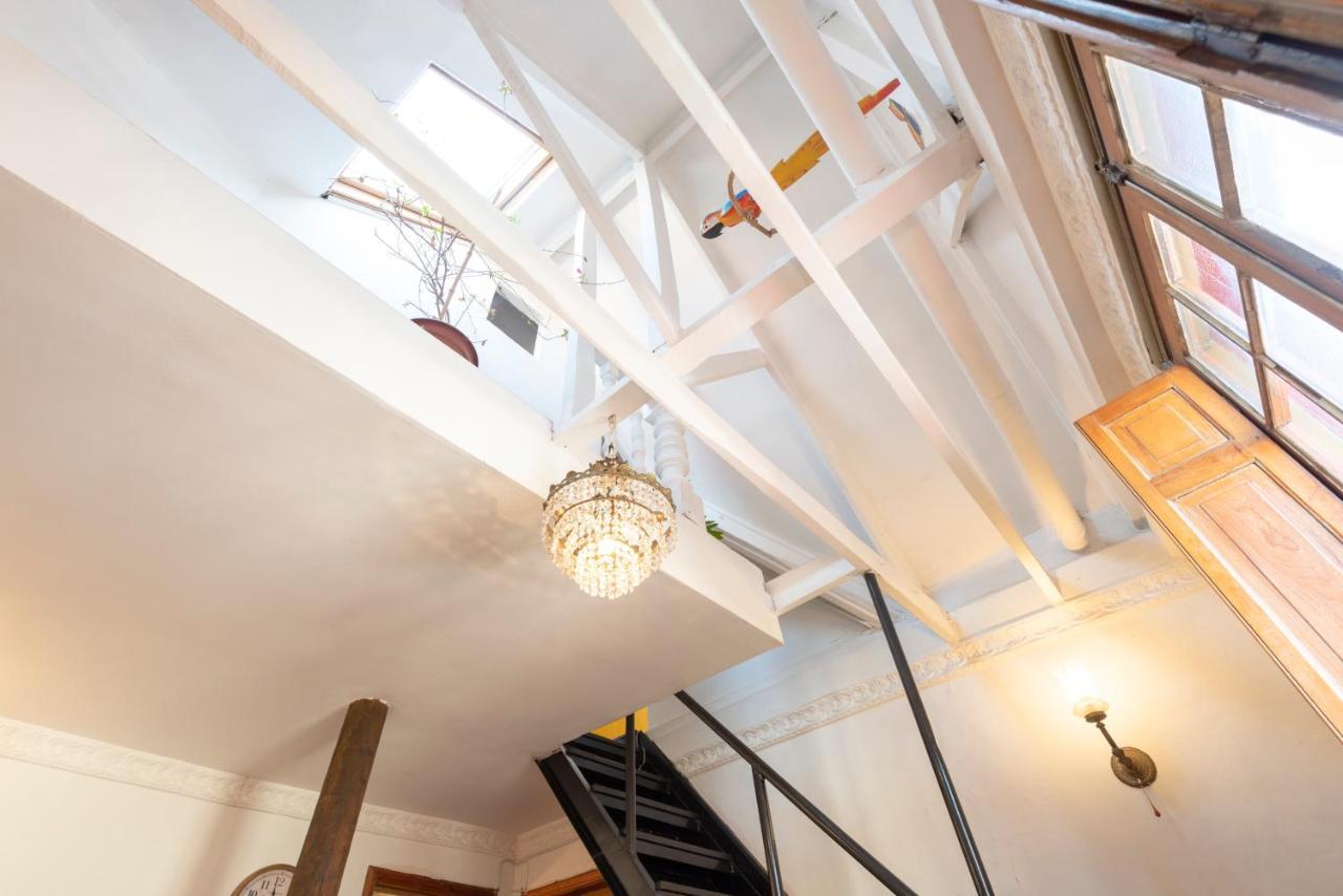 Providencia Bed & Breakfast Сантяго Екстериор снимка