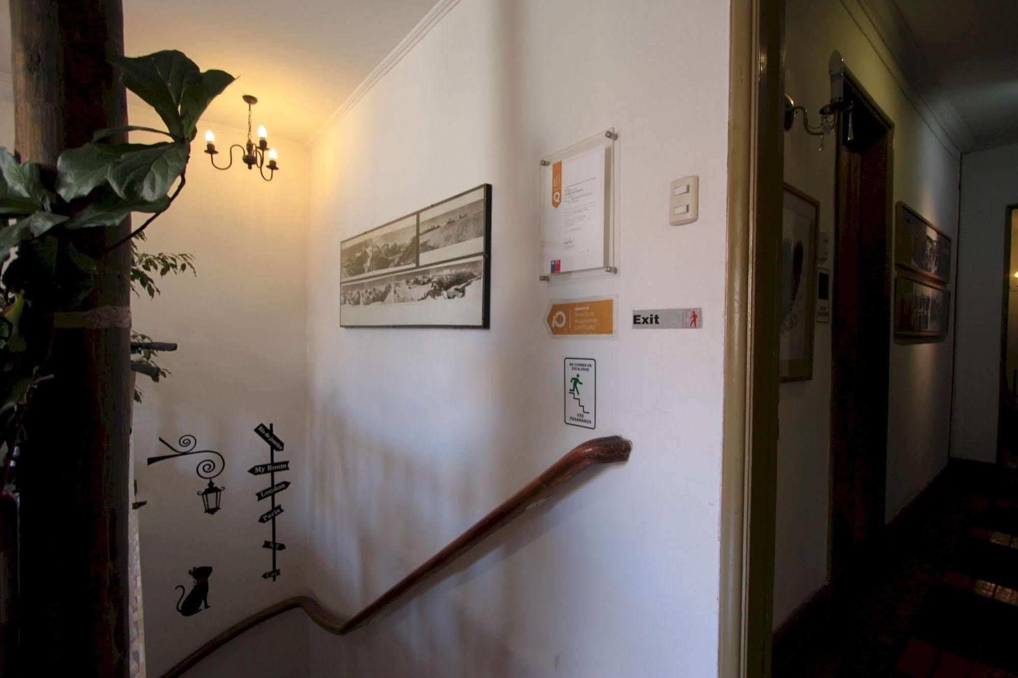 Providencia Bed & Breakfast Сантяго Екстериор снимка